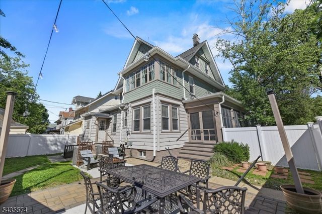 33 Morse Ave, East Orange City, NJ 07017