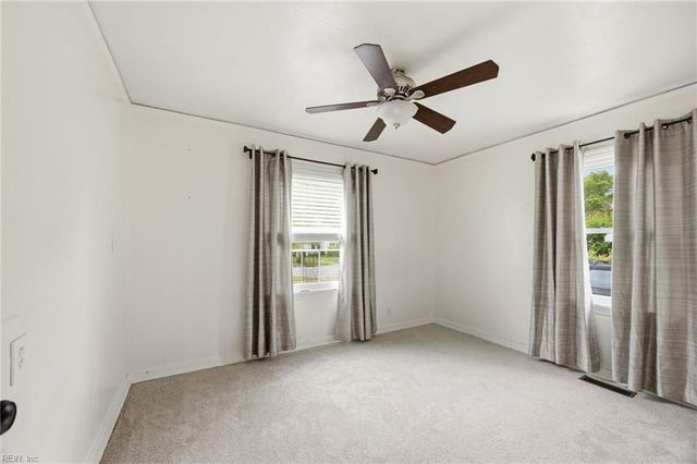 8145 Colin DR, Norfolk, VA 23518
