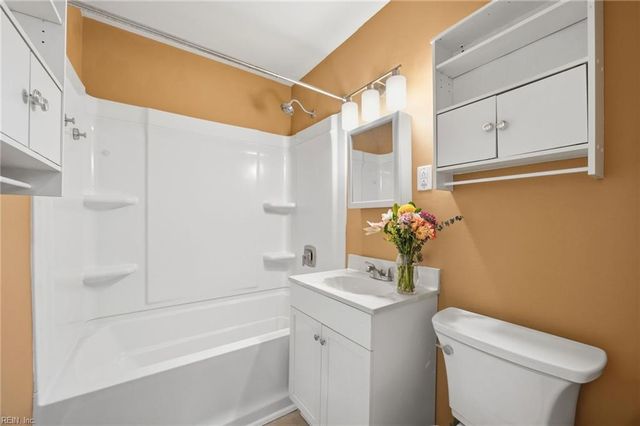 8145 Colin DR, Norfolk, VA 23518