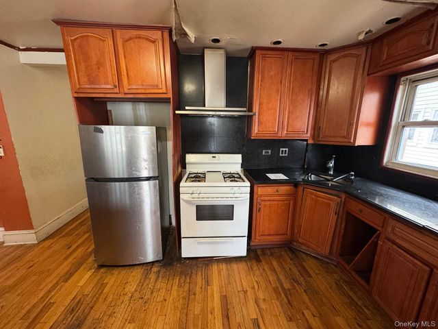 14728 227th Street, Springfield Gardens, NY 11413