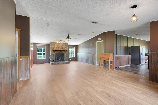 21301 QUAIL HAMMOCK LANE, Groveland, FL 34736