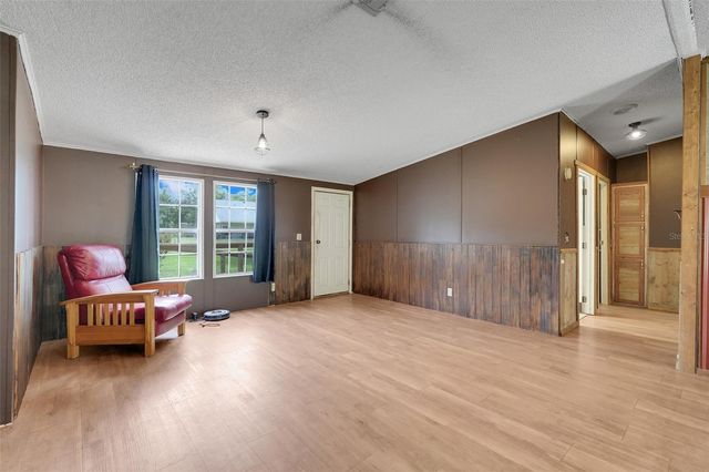 21301 QUAIL HAMMOCK LANE, Groveland, FL 34736