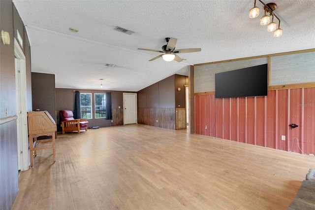 21301 QUAIL HAMMOCK LANE, Groveland, FL 34736