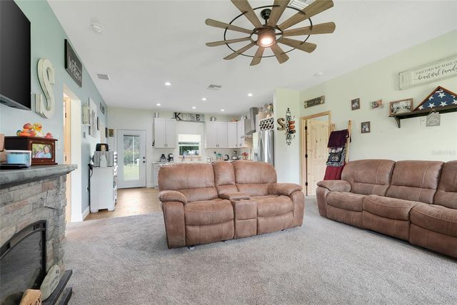 21301 QUAIL HAMMOCK LANE, Groveland, FL 34736