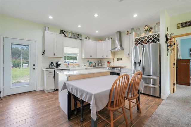 21301 QUAIL HAMMOCK LANE, Groveland, FL 34736
