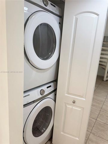 8301 SW 157th Ave 205, Miami, FL 33193