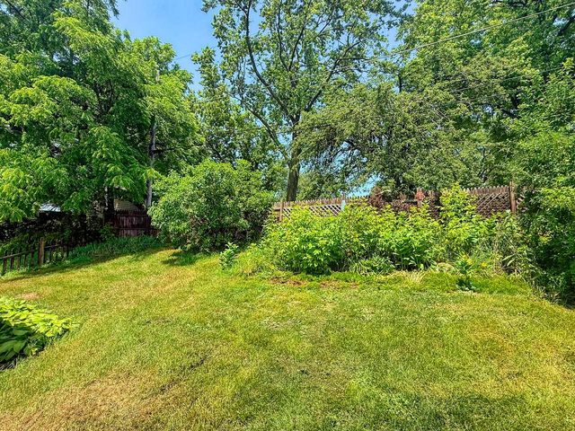 1228 Lakeview AVENUE, South Milwaukee, WI 53172