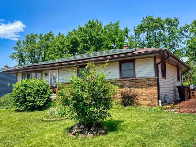 1228 Lakeview AVENUE, South Milwaukee, WI 53172