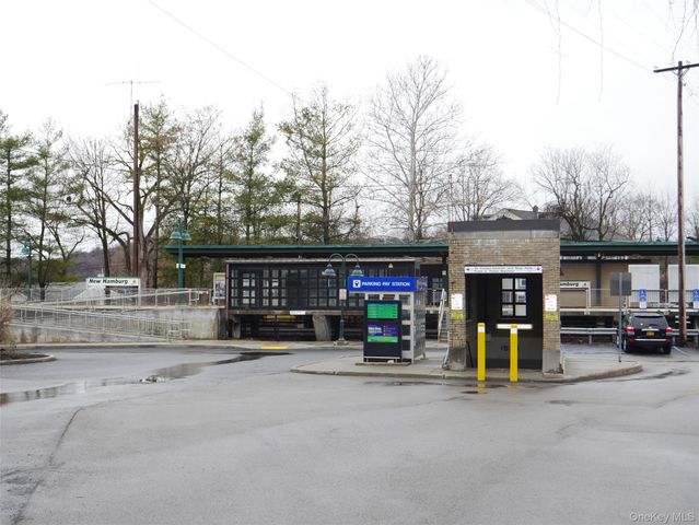 19 Main Street Unit 4, Wappingers Falls, NY 12590