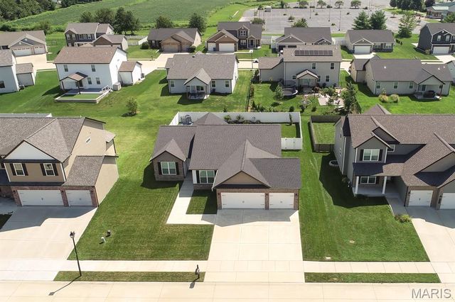 3456 Dakota Drive, Shiloh, IL 62221