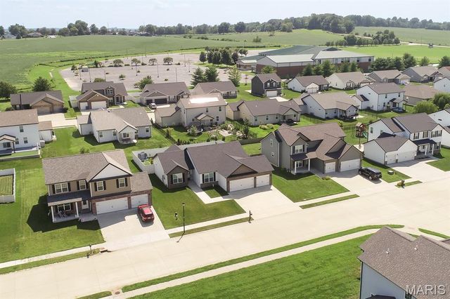 3456 Dakota Drive, Shiloh, IL 62221