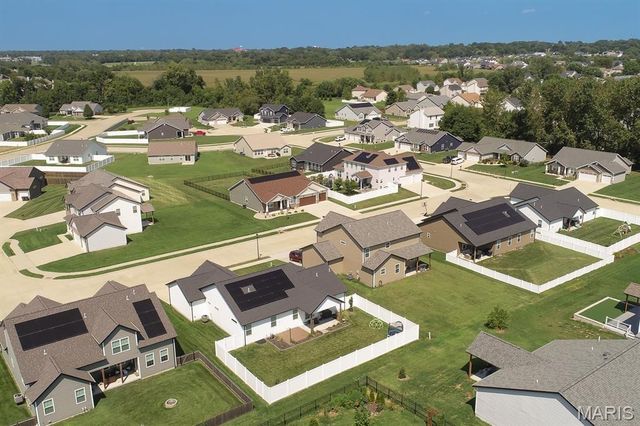 3456 Dakota Drive, Shiloh, IL 62221