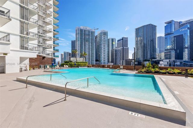 350 S Miami Ave 2006, Miami, FL 33130