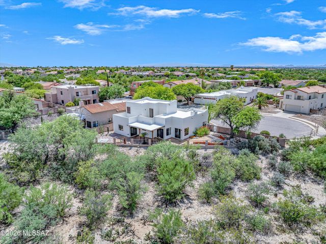 765 S Shadowtree Place, Tucson, AZ 85748
