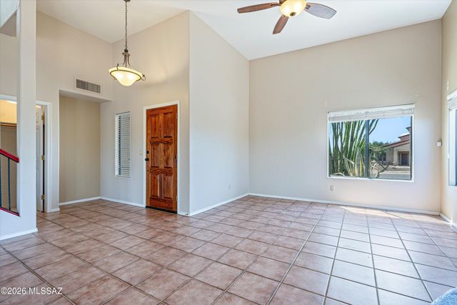 765 S Shadowtree Place, Tucson, AZ 85748