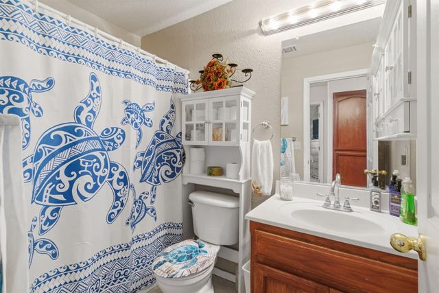 940 allacante drive, Ceres, CA 95307