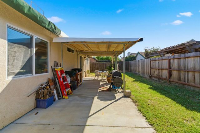 940 allacante drive, Ceres, CA 95307