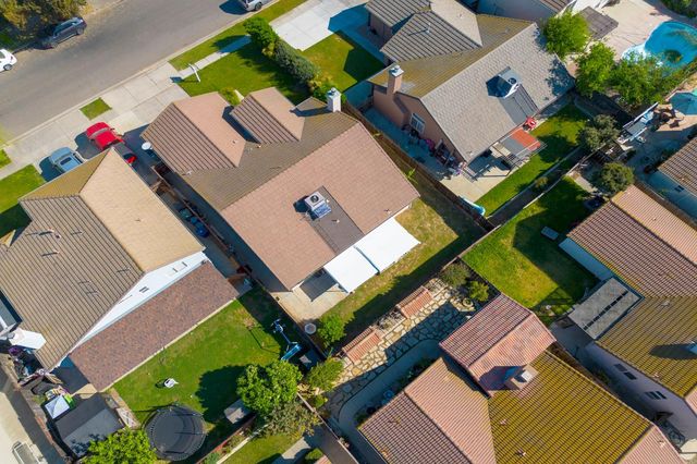 940 allacante drive, Ceres, CA 95307