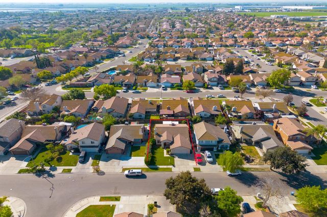 940 allacante drive, Ceres, CA 95307