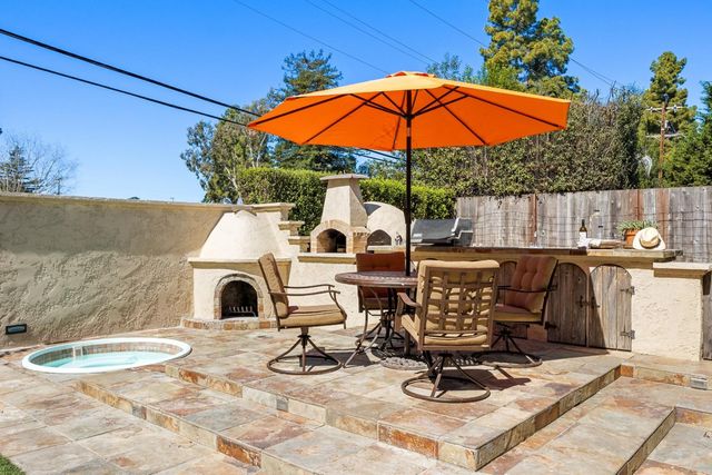 105 Wesley Street, Capitola, CA 95010