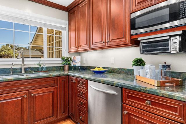 105 Wesley Street, Capitola, CA 95010