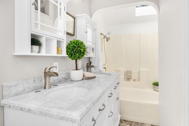 105 Wesley Street, Capitola, CA 95010