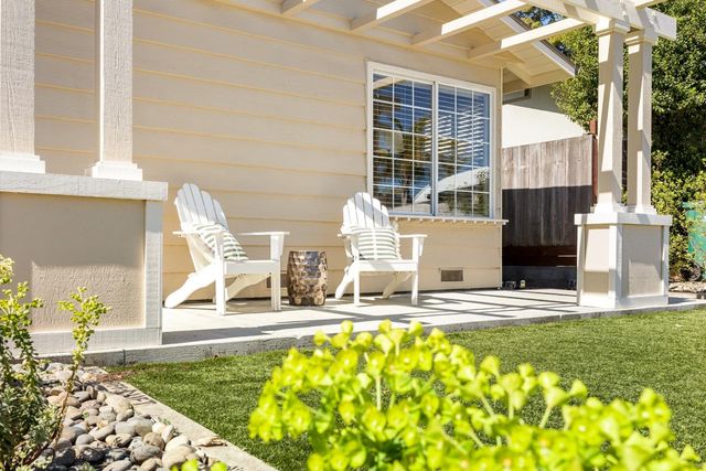 105 Wesley Street, Capitola, CA 95010