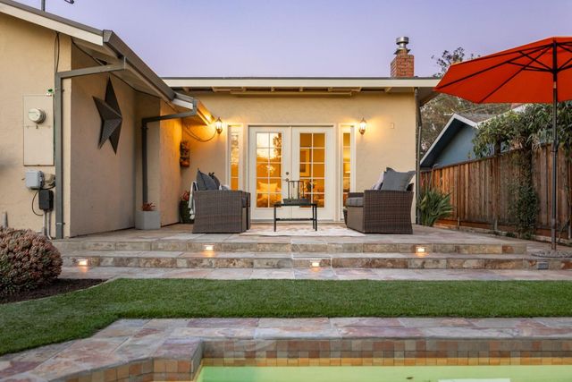 105 Wesley Street, Capitola, CA 95010