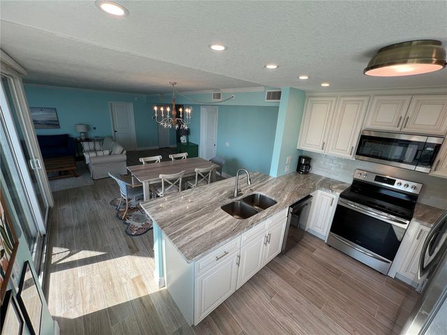 5541 PUERTA DEL SOL BOULEVARD S 415, St Petersburg, FL 33715