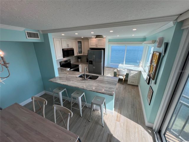 5541 PUERTA DEL SOL BOULEVARD S 415, St Petersburg, FL 33715