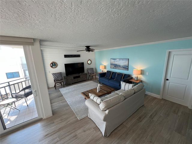 5541 PUERTA DEL SOL BOULEVARD S 415, St Petersburg, FL 33715