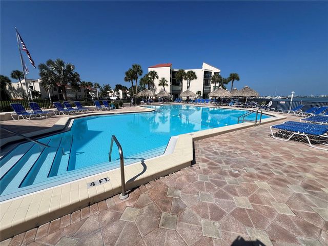 5541 PUERTA DEL SOL BOULEVARD S 415, St Petersburg, FL 33715