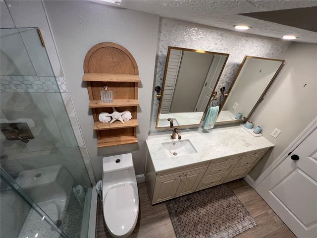 5541 PUERTA DEL SOL BOULEVARD S 415, St Petersburg, FL 33715