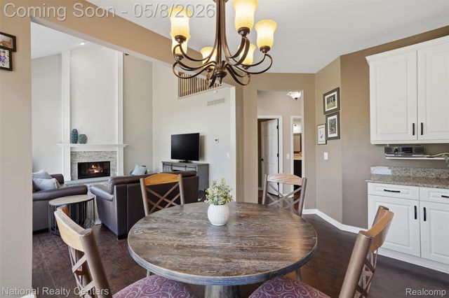 24282 Lynwood Drive, Novi, MI 48374