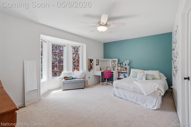 24282 Lynwood Drive, Novi, MI 48374