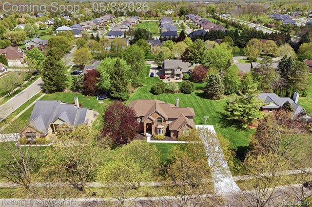 24282 Lynwood Drive, Novi, MI 48374