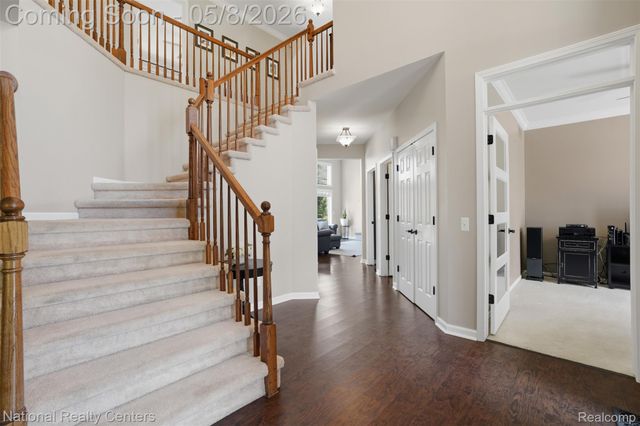 24282 Lynwood Drive, Novi, MI 48374