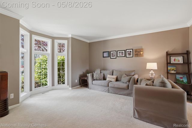 24282 Lynwood Drive, Novi, MI 48374