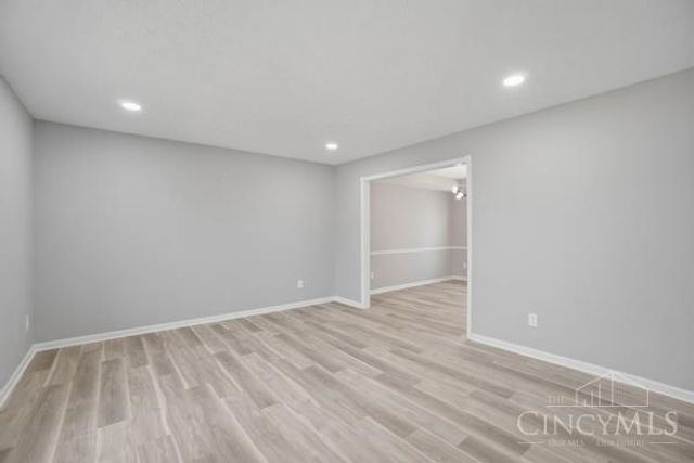 9891 McCauly Woods Drive, West Chester, OH 45241