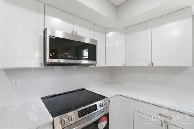 9891 McCauly Woods Drive, West Chester, OH 45241