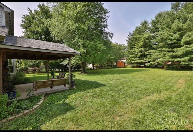 9891 McCauly Woods Drive, West Chester, OH 45241