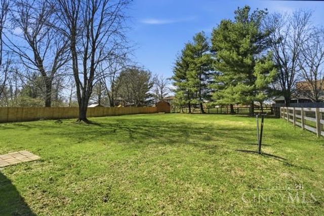 9891 McCauly Woods Drive, West Chester, OH 45241