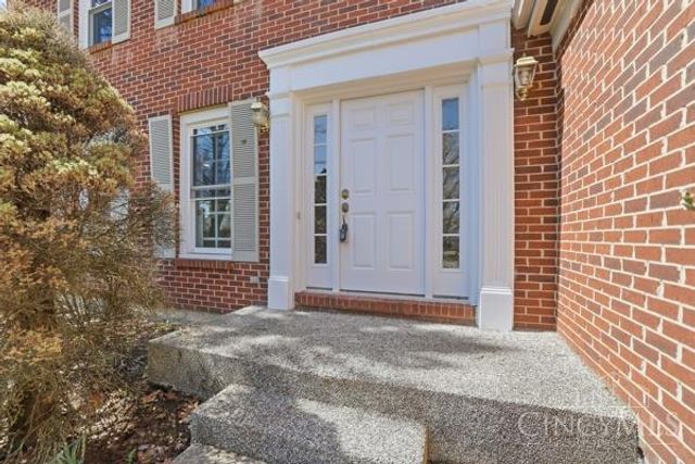 9891 McCauly Woods Drive, West Chester, OH 45241