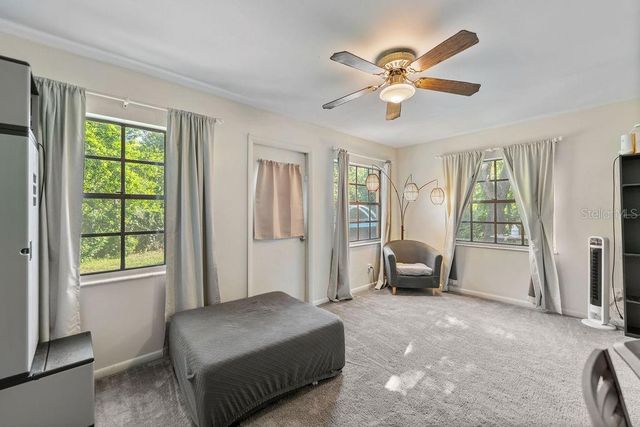 38213 PALM GROVE DRIVE, Zephyrhills, FL 33542