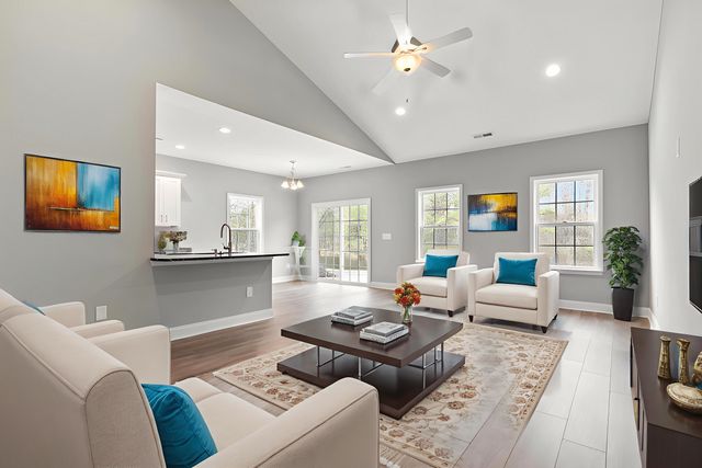 565 Timber Creek Dr., Loris, SC 29569