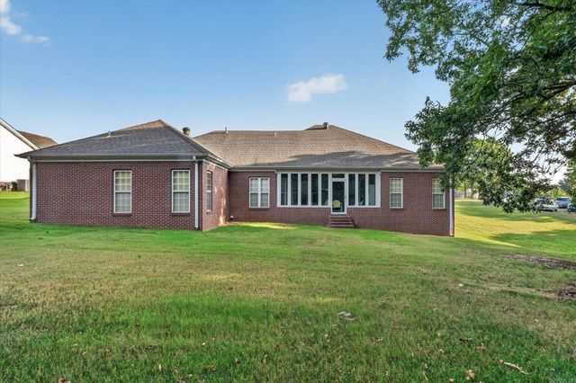 2009 Stillwater Drive, Jonesboro, AR 72404