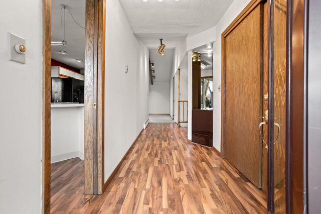 909 Southwood Drive S, Fargo, ND 58103