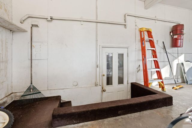 909 Southwood Drive S, Fargo, ND 58103