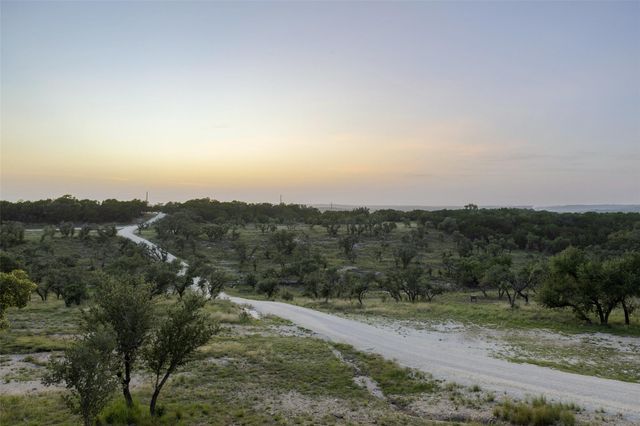 830 Ulrich RD, Johnson City, TX 78636