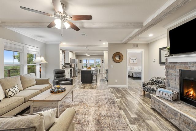 830 Ulrich RD, Johnson City, TX 78636